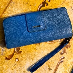 Fossil Womens Wristlet Wallet Blue Pebbled Leather Snap Tab Clutch Organizer